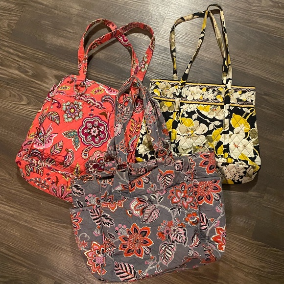 Vera Bradley Handbags - Vera Bradley Tote/ shoulder Bag Bundle